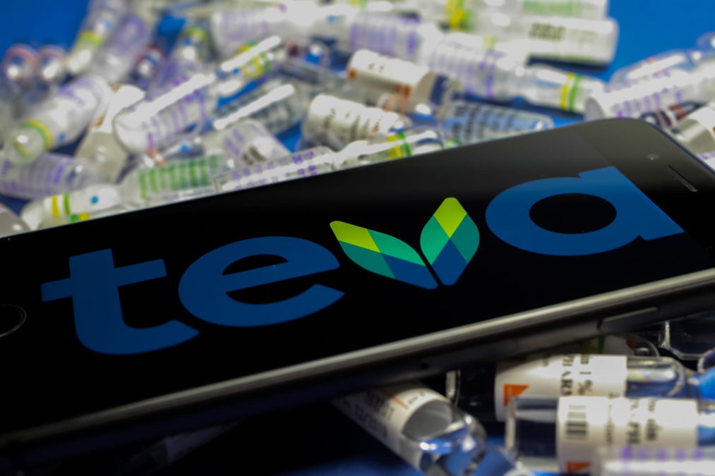 La FDA retrasa la aprobación de un medicamento de Teva para la esquizofrenia