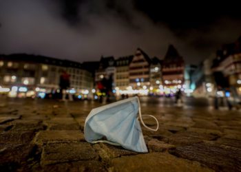 Policía israelí utiliza ADN de una mascarilla para resolver un caso de violación de hace 13 años