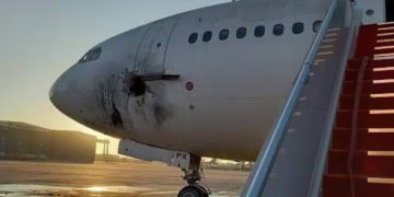 Seis cohetes impactan en el aeropuerto de Bagdad: un avión civil dañado