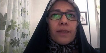 Sobrina del ayatolá Jamenei es detenida por elogiar a la viuda del sha de Irán