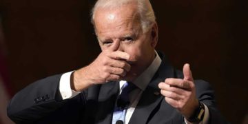 El gobierno de Biden demandado por financiar los “sueldos terroristas” de la Autoridad Palestina