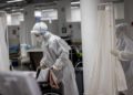 Israel registra 40.430 nuevos casos diarios de COVID: aumentan los pacientes graves