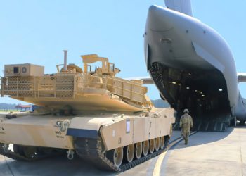 Estados Unidos envía más equipo militar a Ucrania