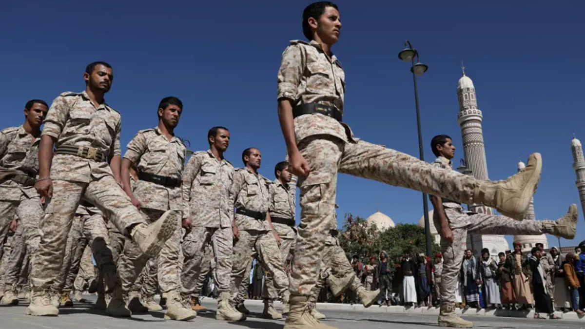 Los hutíes amenazan con realizar más ataques contra los EAU y Arabia Saudita