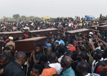 Indiferencia de la izquierda ante la masacre de cristianos en Nigeria