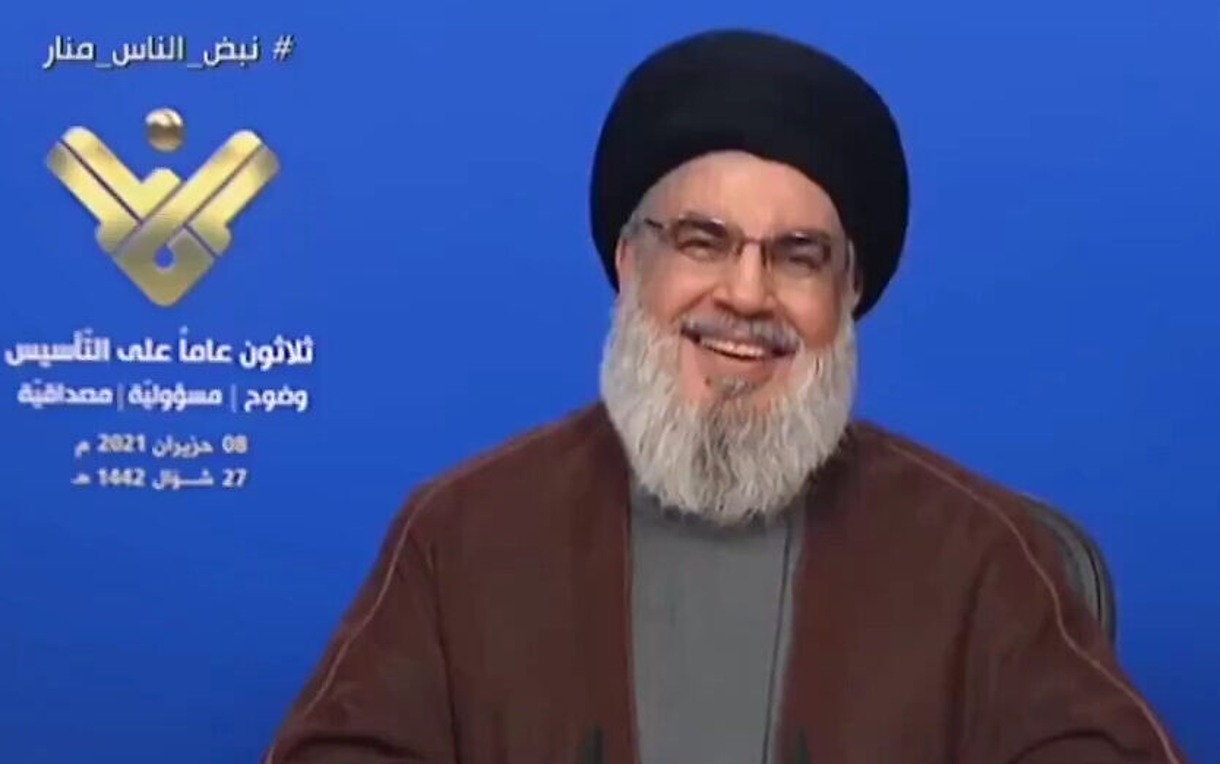 Los saudíes dicen que Hezbolá es una amenaza para los árabes: Nasrallah llama “terrorista” al rey