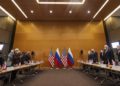 Estados Unidos y Rusia mantienen conversaciones de alto nivel sobre Ucrania