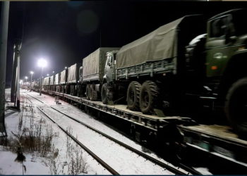 Rusia traslada unidades médicas militares a la frontera con Ucrania