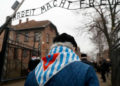 Los sobrevivientes del Holocausto en Estados Unidos aún luchan por sobrevivir