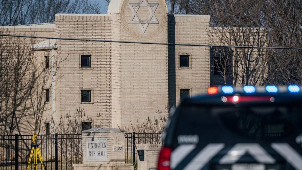 La policía británica detiene a dos hombres vinculados al ataque a la sinagoga de Texas