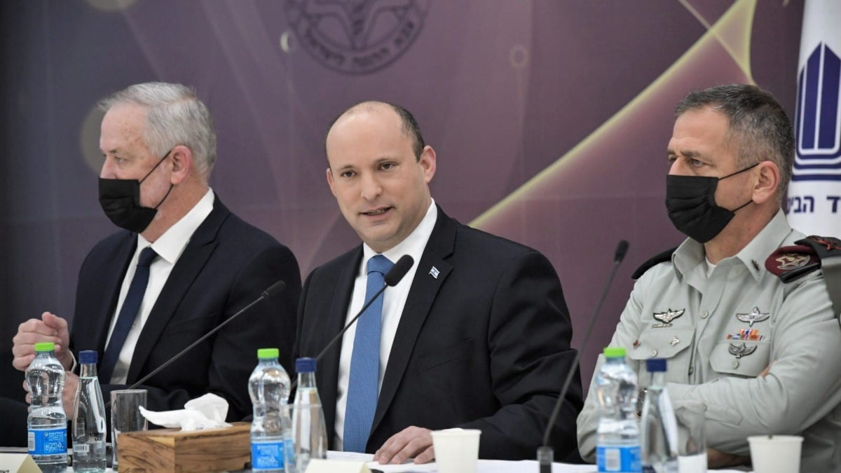 Bennett a las FDI: La principal misión de Israel es dañar al régimen iraní