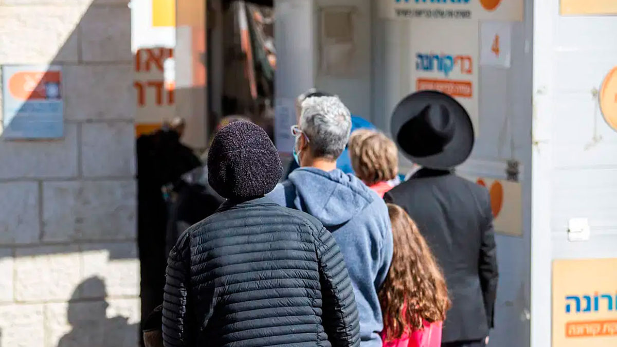 Israel podría registrar hasta 2 millones de casos de COVID en tres semanas