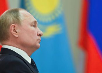 En Kazajstán, Rusia sigue el manual que desarrolló en Ucrania