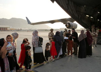 Israel dona $500.000 para los refugiados afganos en Tayikistán