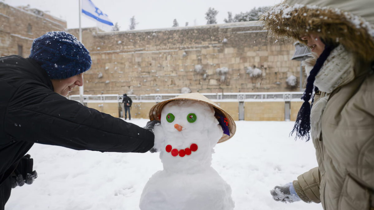 La nieve de Jerusalén puede ser suficiente para hacer muñecos de nieve
