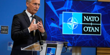 OTAN rechaza la petición de Kiev de crear zona de exclusión aérea: “Para evitar una guerra total”