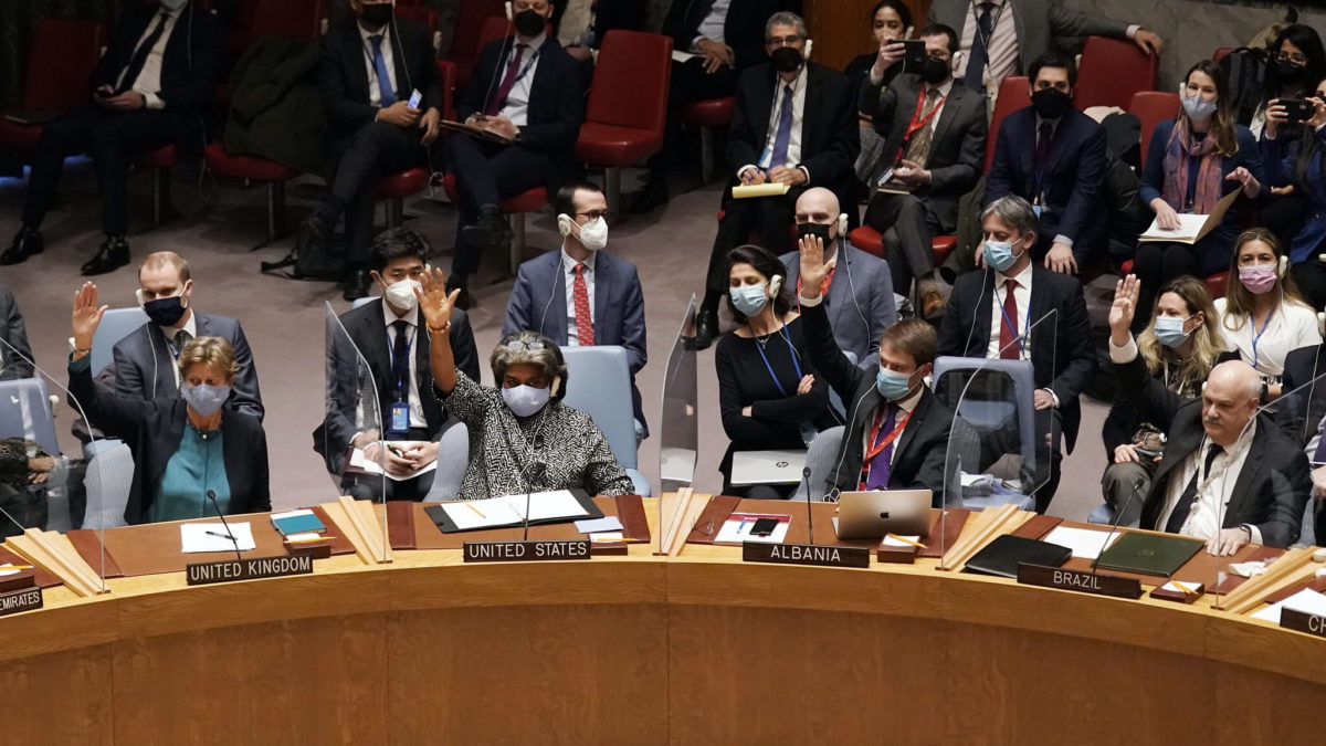 Estados Unidos insta a suspender a Rusia del Consejo de Derechos de la ONU