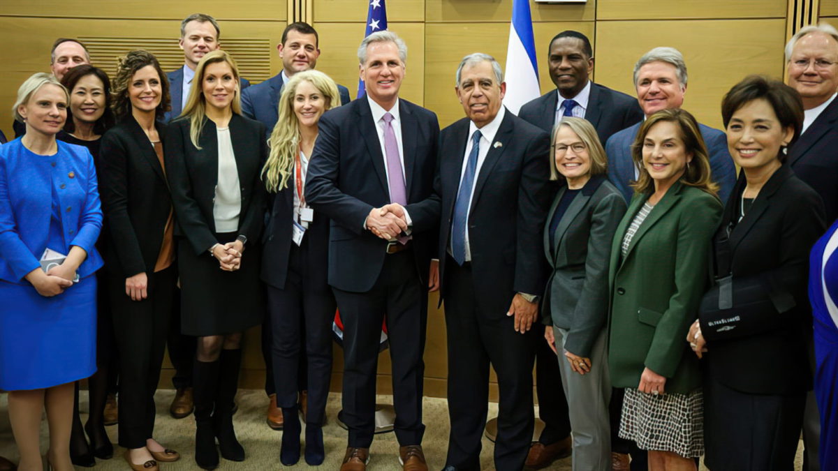 Delegación bipartidista del Congreso de EE. UU. encabezada por el AIPAC visita la Knesset