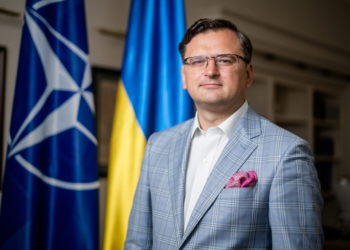 Canciller de Ucrania hablará sobre Rusia en Bruselas y EE. UU. la próxima semana