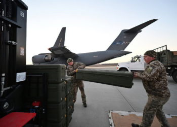 Estados Unidos enviará misiles antiaéreos Stinger a Ucrania
