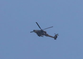 Helicóptero de las FDI aterriza de emergencia por un problema de motor