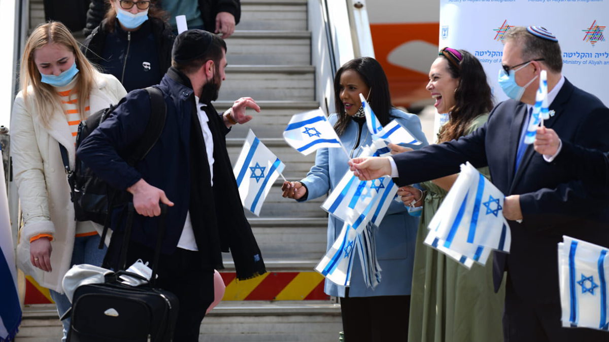 15.000 inmigrantes de Ucrania, Rusia y Bielorrusia llegaron a Israel en los últimos dos meses