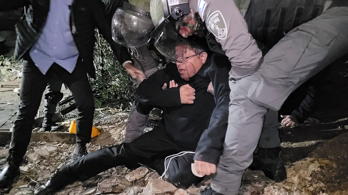 La policía desaloja violentamente al MK Itamar Ben-Gvir en el este de Jerusalén