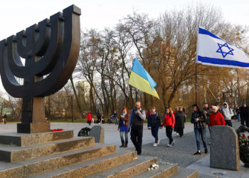 https://www.jns.org/opinion/for-the-jews-history-repeats-itself-in-ukraine/