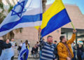 Manifestación contra la invasión ante la embajada rusa en Tel Aviv