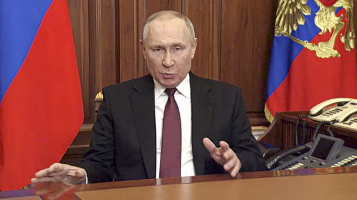 Al atacar a Ucrania: Putin pide la “desnazificación” del país con un líder judío
