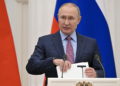 Putin dice que no piensa "restaurar el imperio"