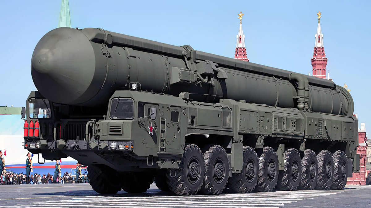 Putin pone a las fuerzas de disuasión nuclear rusas en alerta máxima