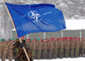 La OTAN aumentan la alarma por temor a una invasión rusa y envían más tropas al este
