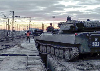 ¿Guerra evitada? Rusia retira un número de tropas a la base