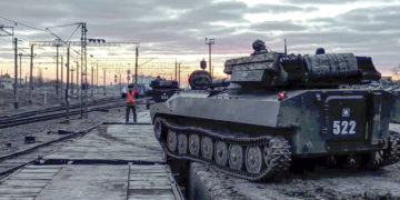 ¿Guerra evitada? Rusia retira un número de tropas a la base