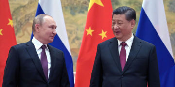 Rusia pide a China equipo militar para ayudar en la invasión de Ucrania