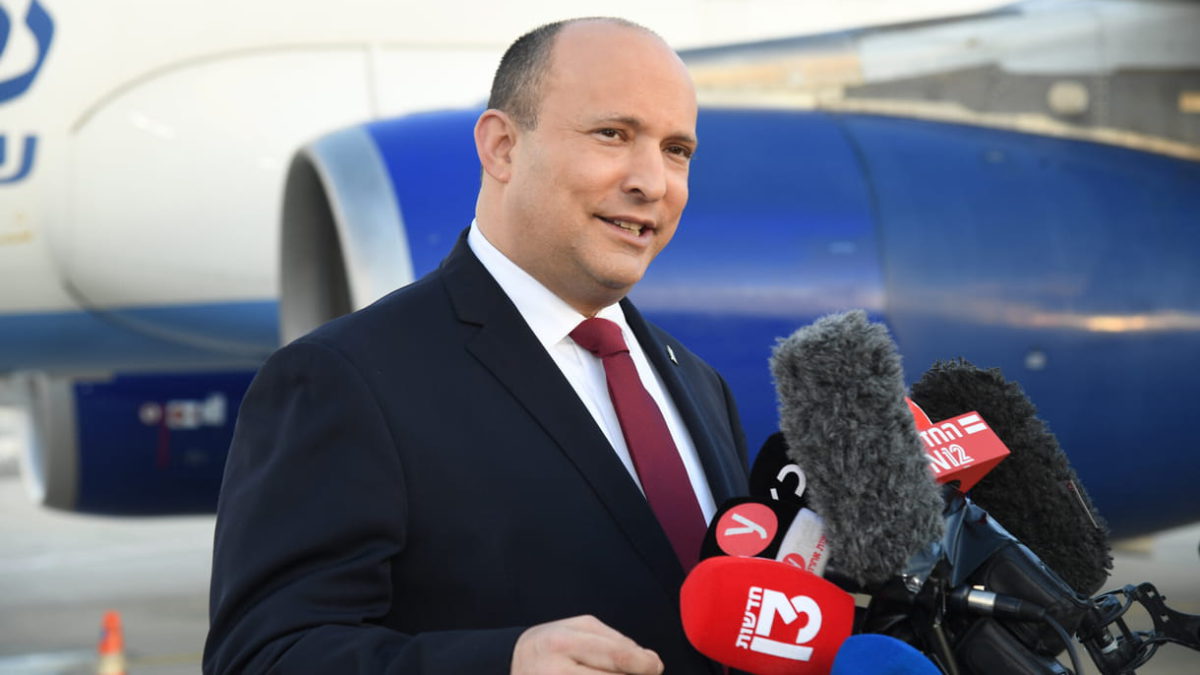 El primer ministro de Israel viaja sorpresivamente a Bahrein: la primera visita de un primer ministro israelí