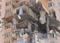Un bloque de apartamentos de Kiev es alcanzado por un bombardeo ruso
