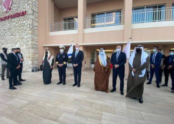 Ministro de Defensa de Israel aterriza en Bahréin para una visita relámpago