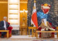 Visita de Gantz a Baréin indica a Irán que la alianza en su contra es creciente y pública