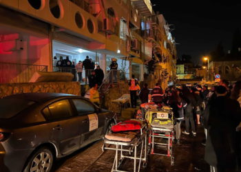 Un niño de 12 años muere en el incendio de un apartamento en Jerusalén