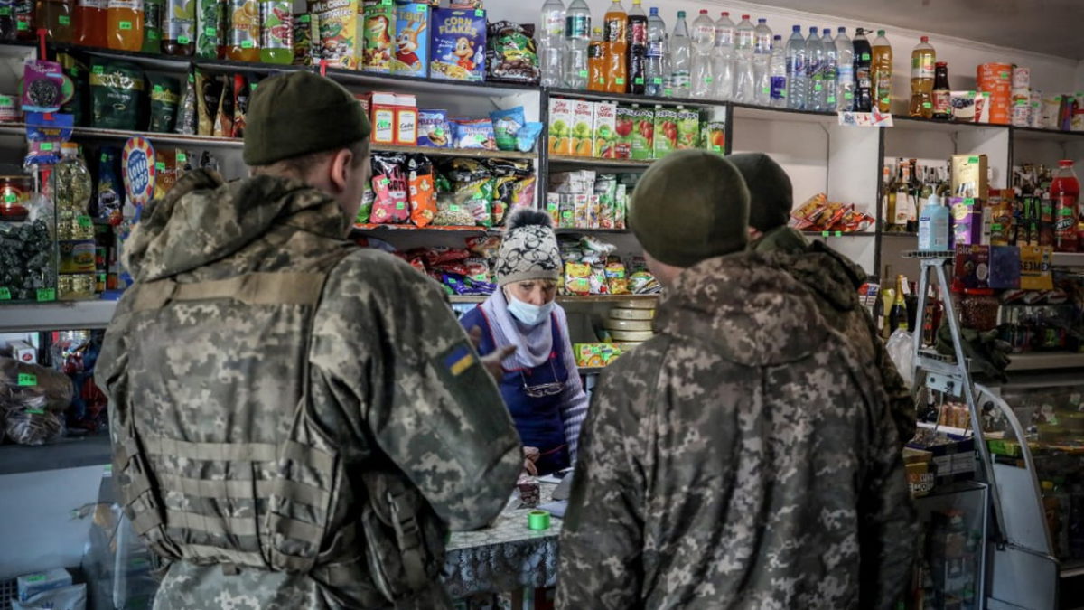 Estados Unidos impone sanciones a las regiones separatistas de Ucrania reconocidas por Putin
