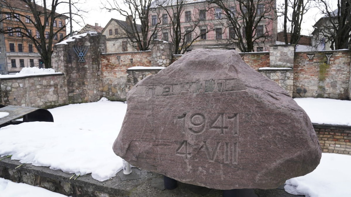 Letonia aprueba la tan esperada ley de restitución del Holocausto y pretende revitalizar la vida judía