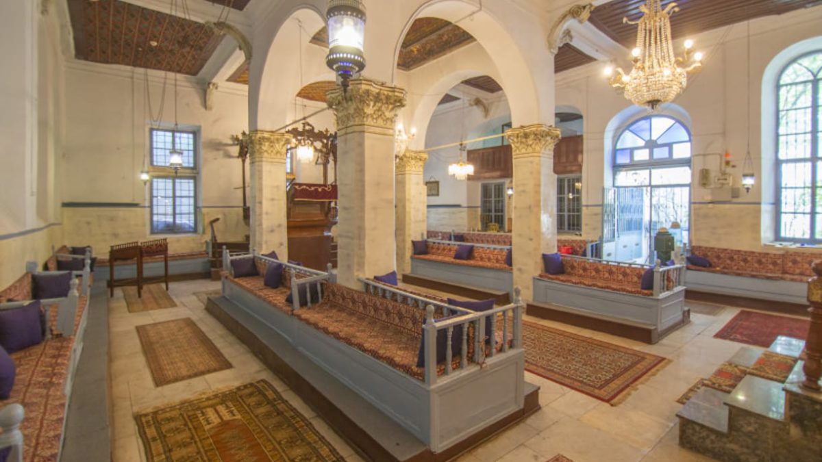 Las sinagogas históricas cobran nueva vida en esta ciudad de Turquía