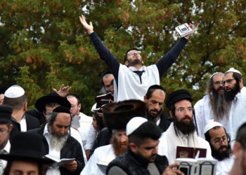 Ucrania comienza a evacuar Uman: lugar de la peregrinación anual jasídica