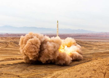 La confianza de Irán en la escena mundial aumenta, al igual que su despliegue de potencia de fuego