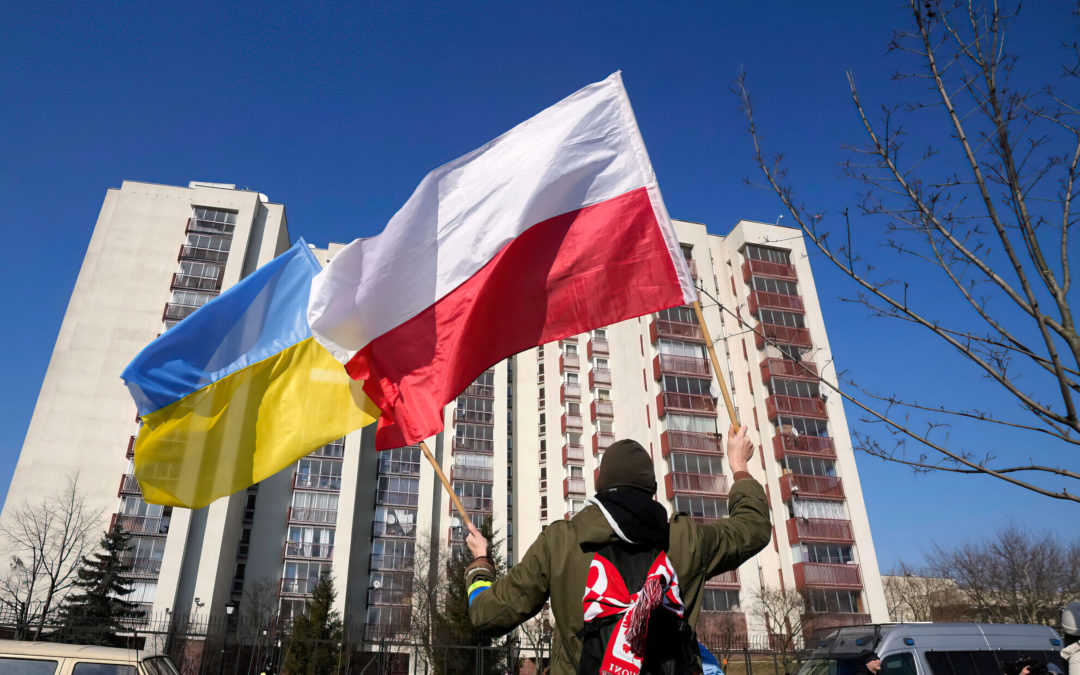 Polonia expulsa a 45 diplomáticos rusos sospechosos de espionaje