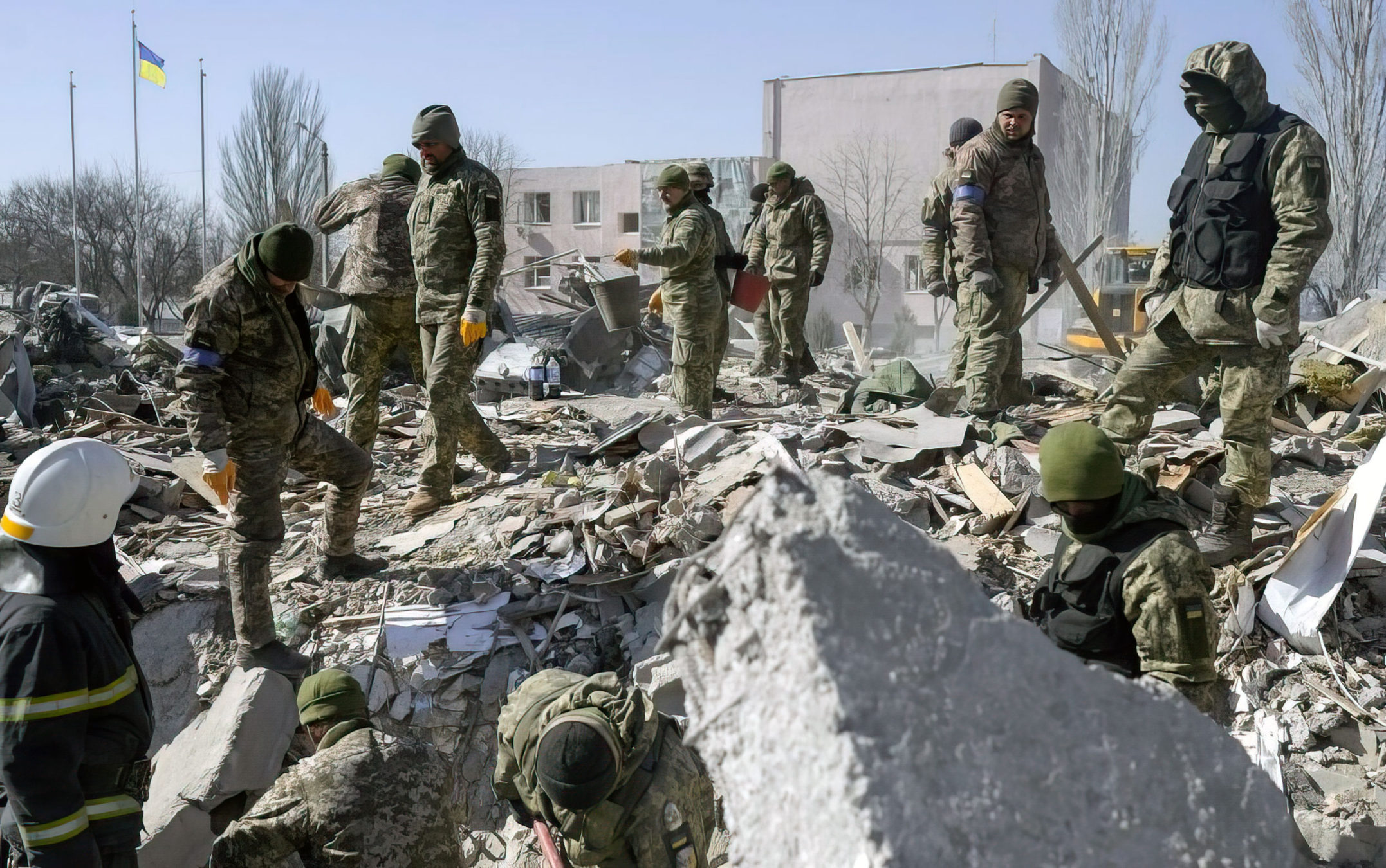 Decenas de soldados ucranianos muertos en los cuarteles bombardeados por Rusia