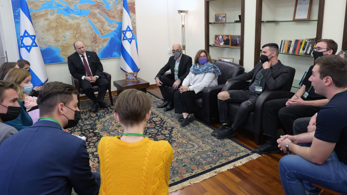Bennett a los participantes de Ukrainian Jewish Masa: Tenéis un hogar en Israel