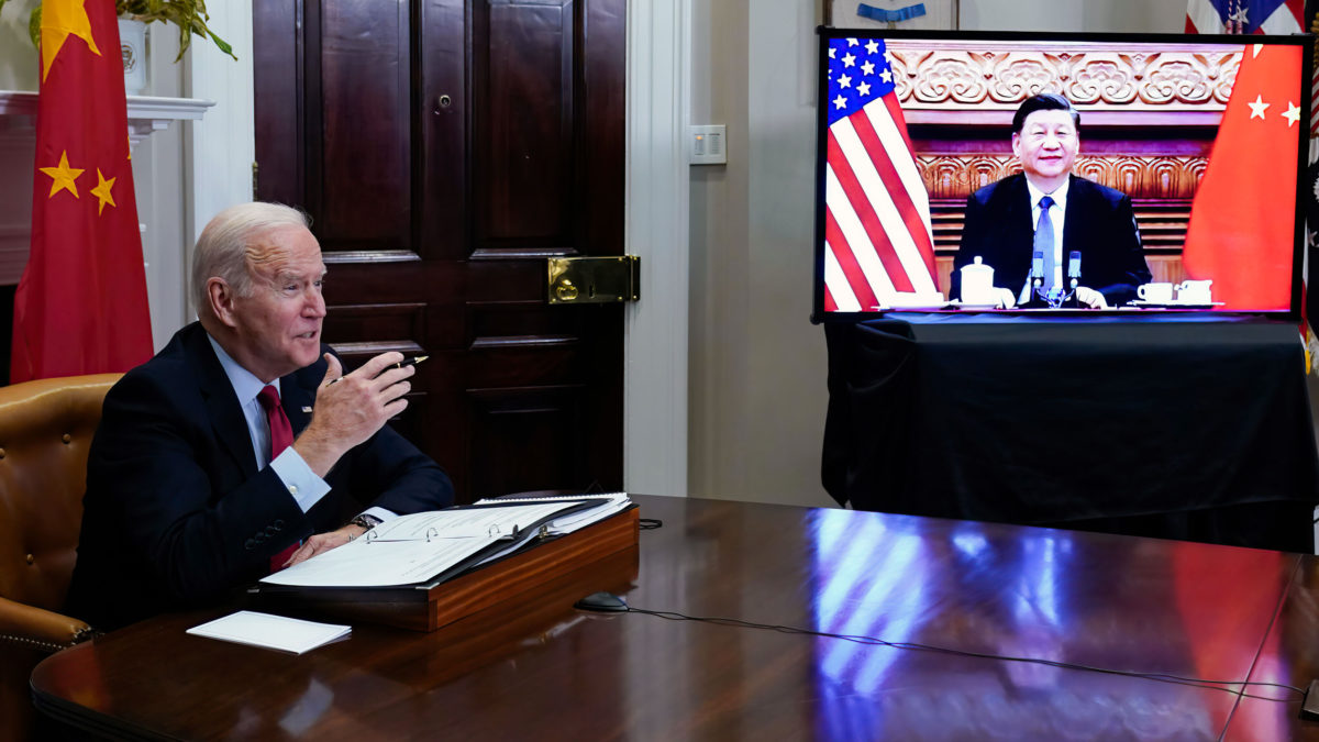Biden insta a Xi de China a presionar a Rusia contra la invasión de Ucrania